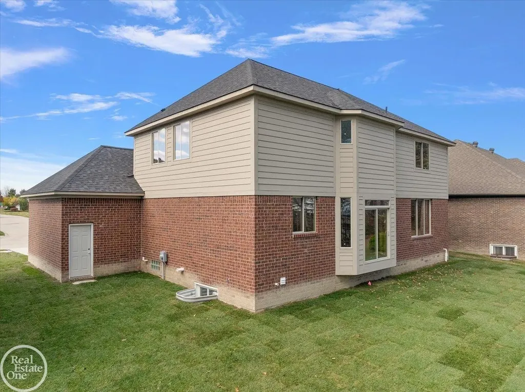 50710 Summit View Drive Macomb Township MI 48044