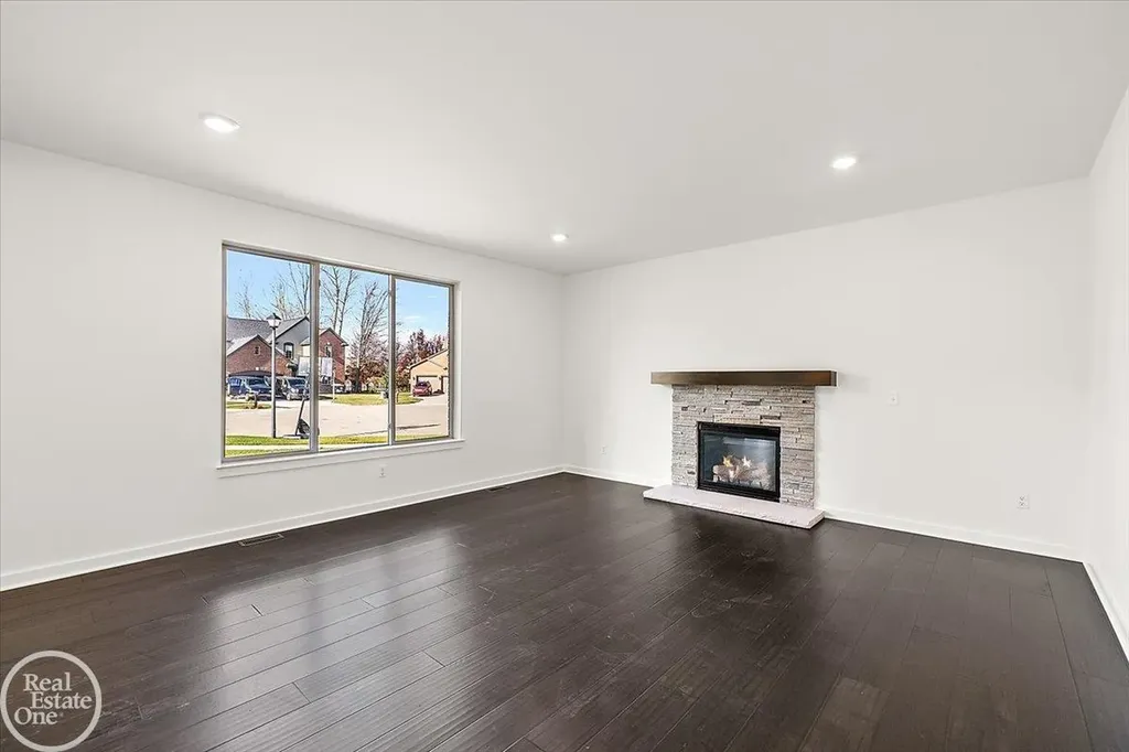 50567 Summit View Drive Macomb Township MI 48042