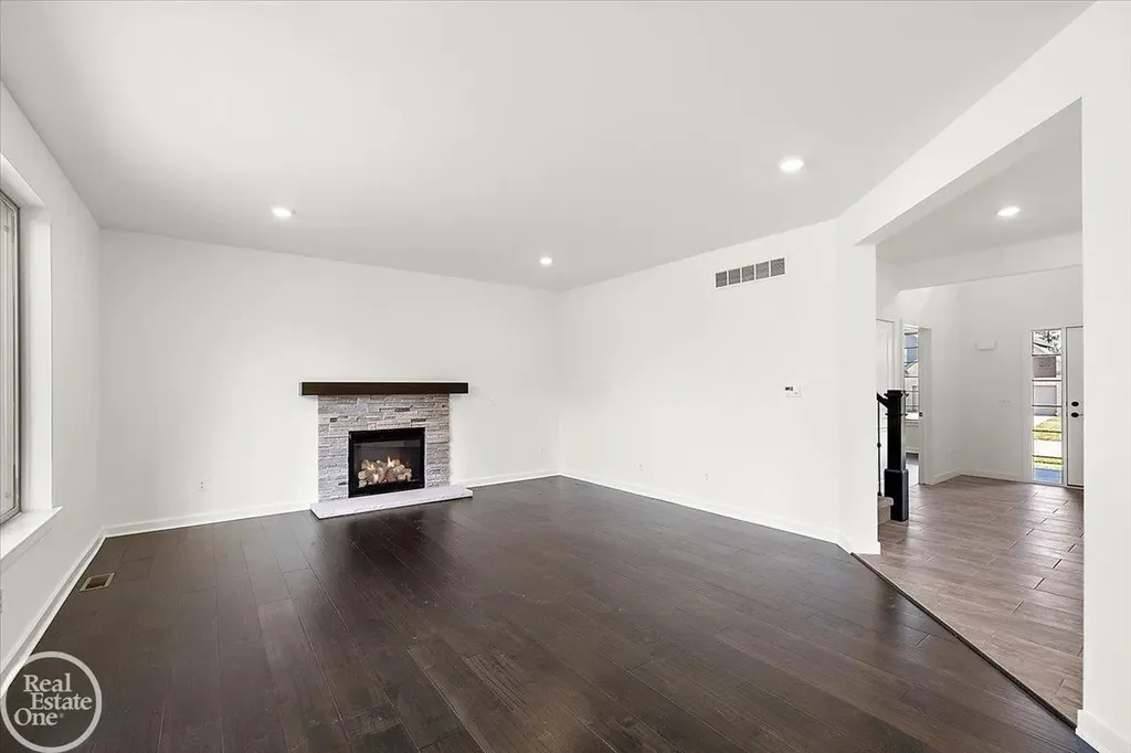 50567 Summit View Drive Macomb Township MI 48042