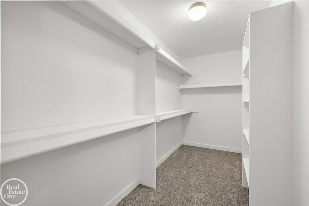 22121 Tahquamenon Court Macomb Township MI 48042