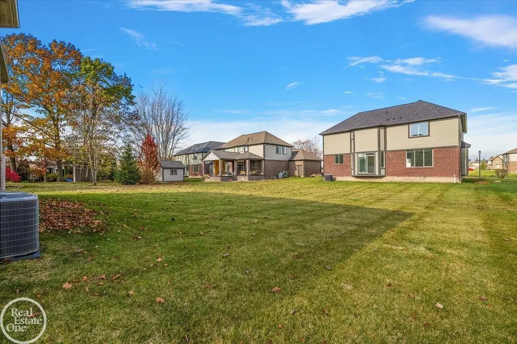 22121 Tahquamenon Court Macomb Township MI 48042