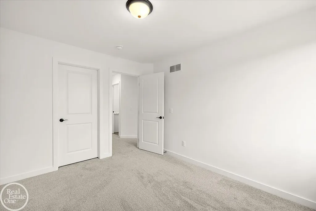 22121 Tahquamenon Court Macomb Township MI 48042