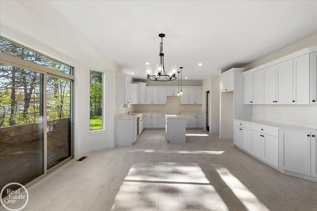 50606 Summit View Drive Macomb Township MI 48042