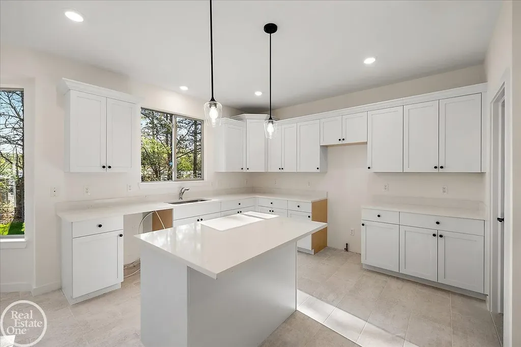 50606 Summit View Drive Macomb Township MI 48042
