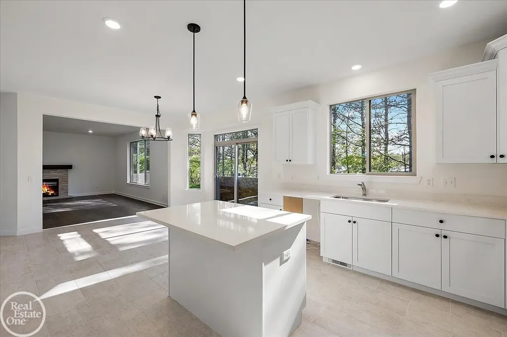 50606 Summit View Drive Macomb Township MI 48042