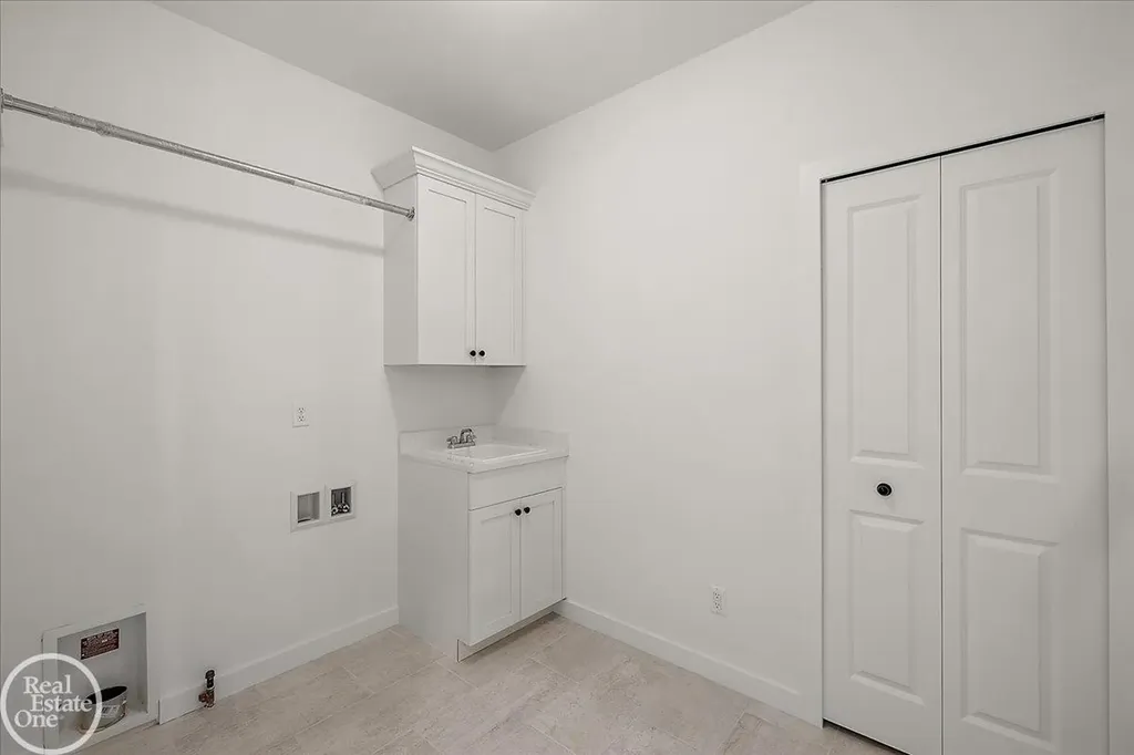 50606 Summit View Drive Macomb Township MI 48042