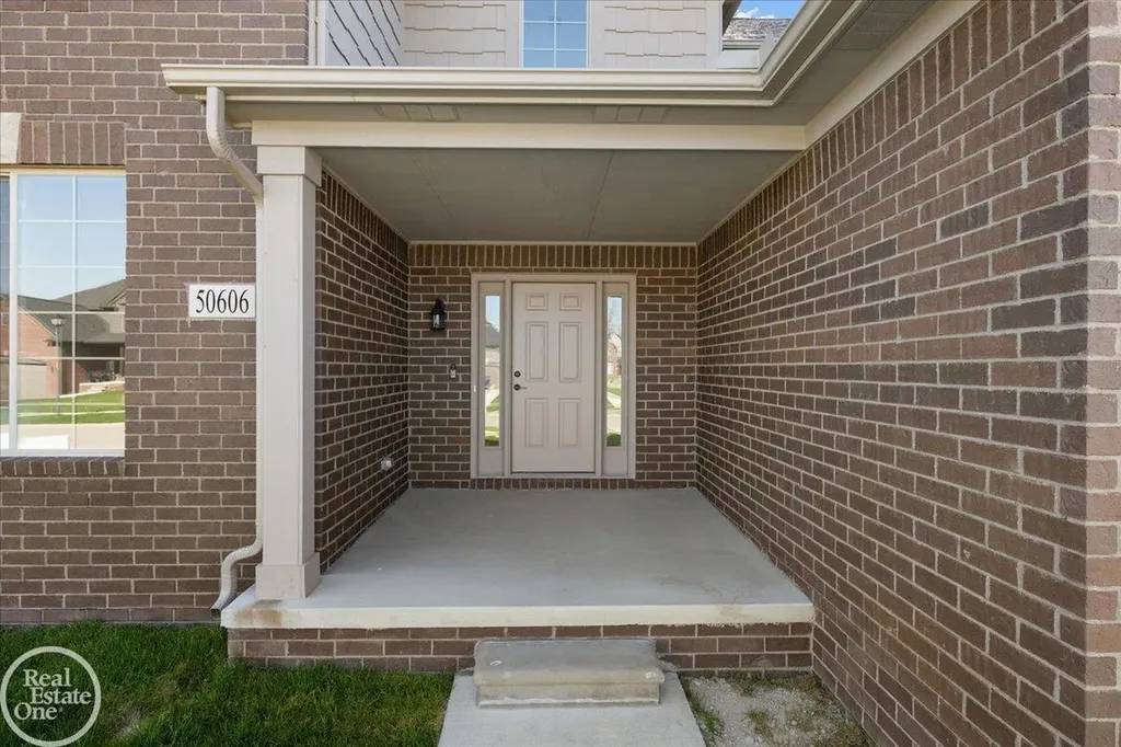 50606 Summit View Drive Macomb Township MI 48042