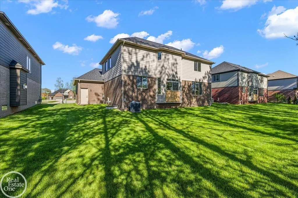 50606 Summit View Drive Macomb Township MI 48042