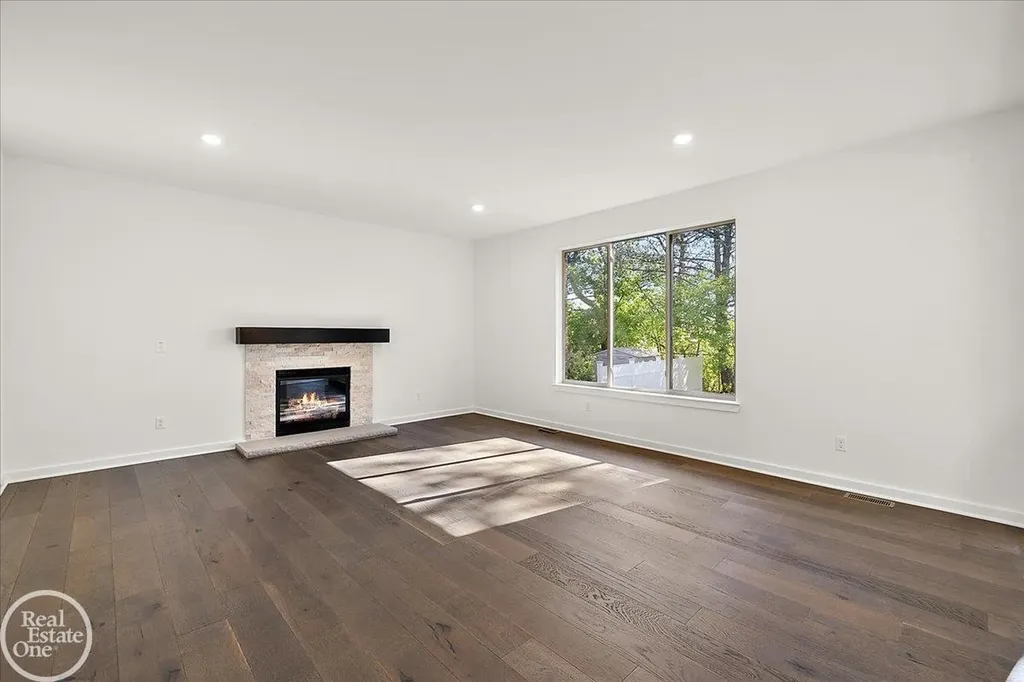 50632 Summit View Drive Macomb Township MI 48042