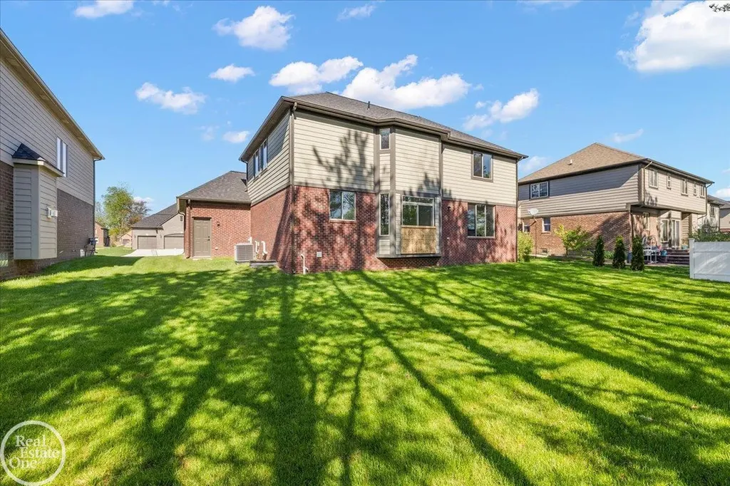 50632 Summit View Drive Macomb Township MI 48042