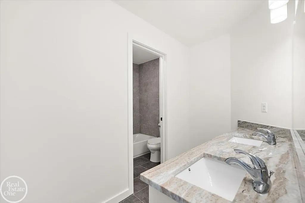50529 Summit View Drive Macomb Township MI 48042