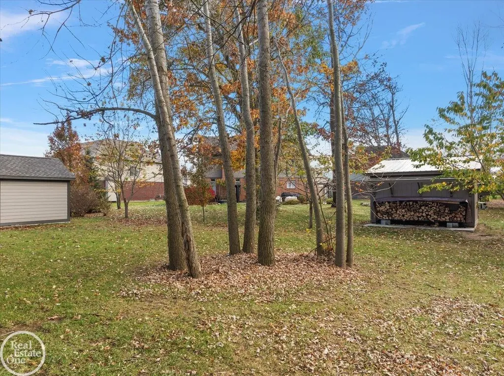 22106 Grove Drive Macomb Township MI 48042