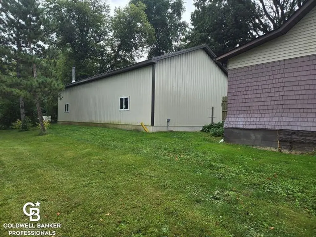 5645 Mill Street Peck Village MI 48466