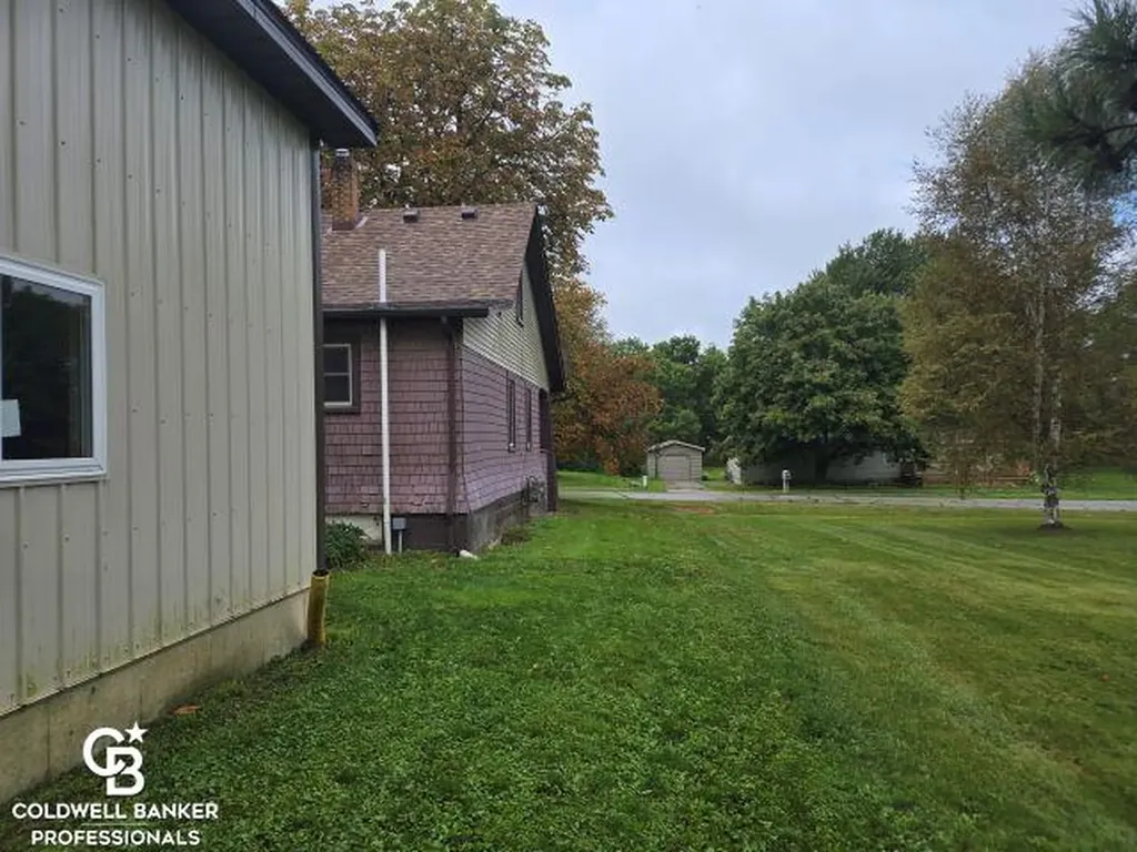 5645 Mill Street Peck Village MI 48466