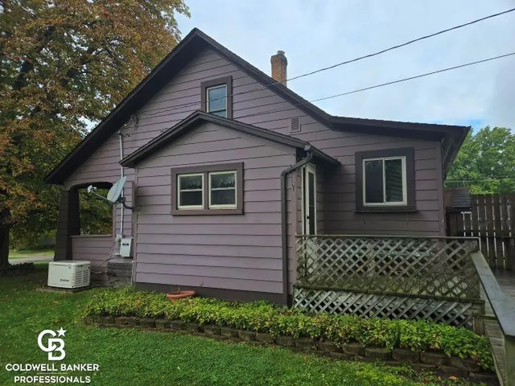 5645 Mill Street Peck Village MI 48466