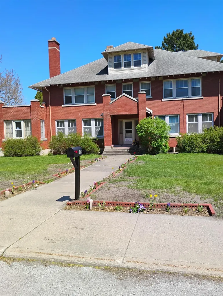 1106 State Street Bay City City MI 48706