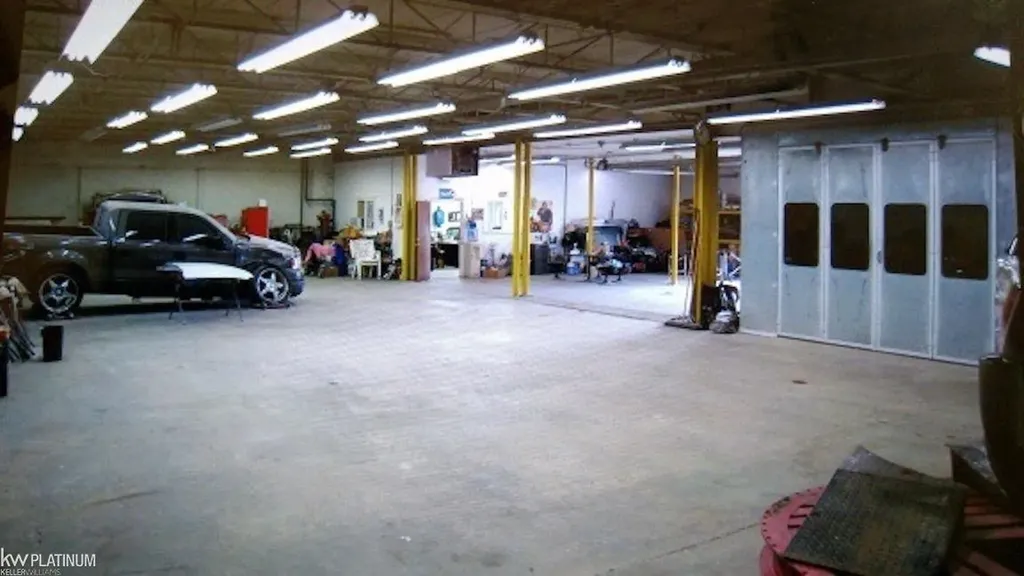 11445 Van Dyke Avenue Detroit City MI 48234