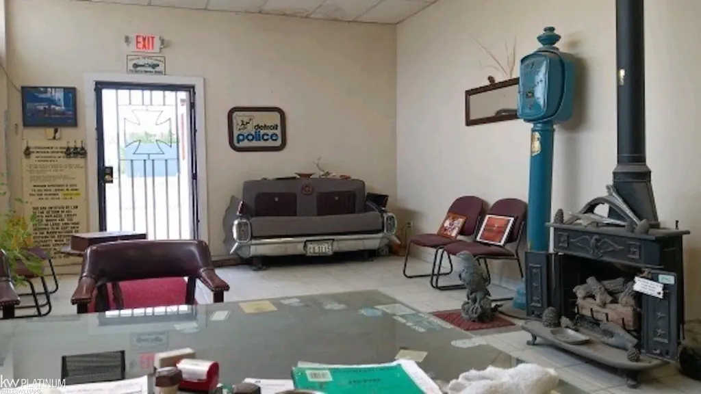 11445 Van Dyke Avenue Detroit City MI 48234