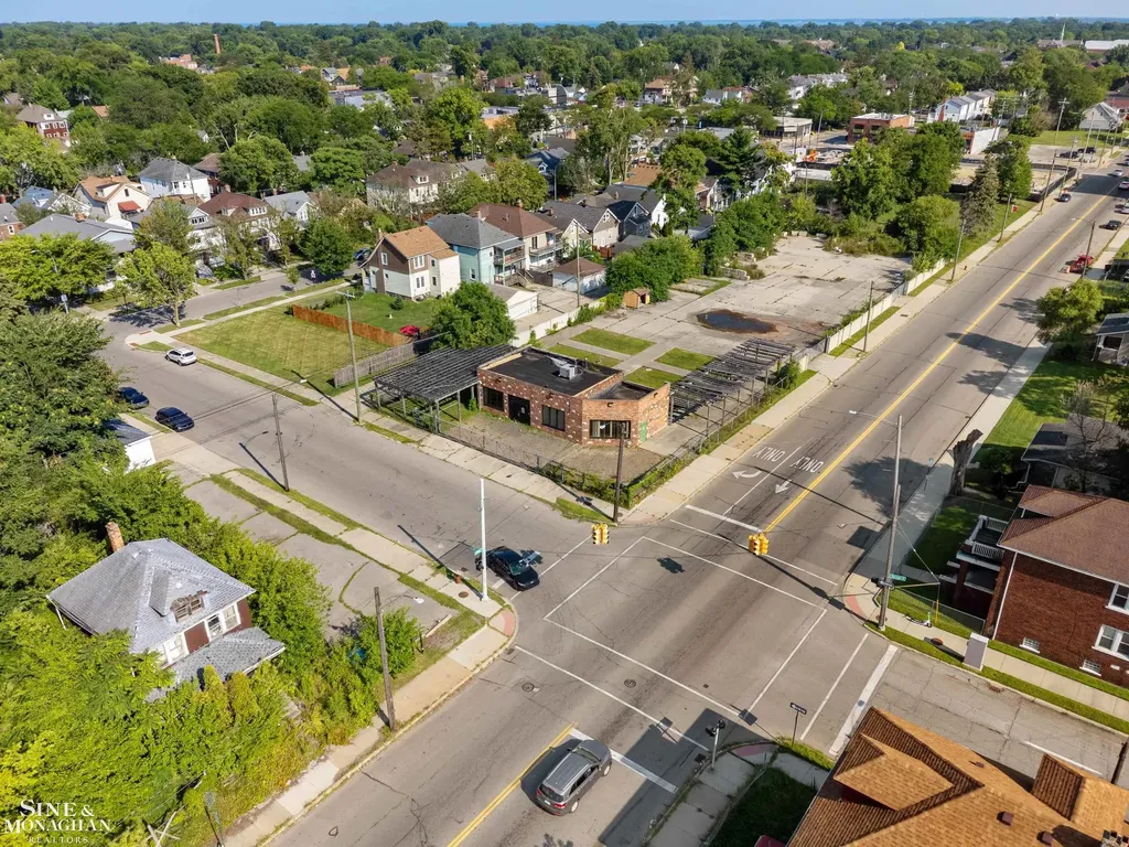 2500 Alter Road Detroit City MI 48215