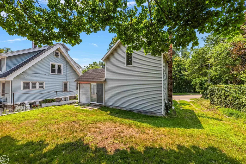 118 W Summit Street Ann Arbor City MI 48103