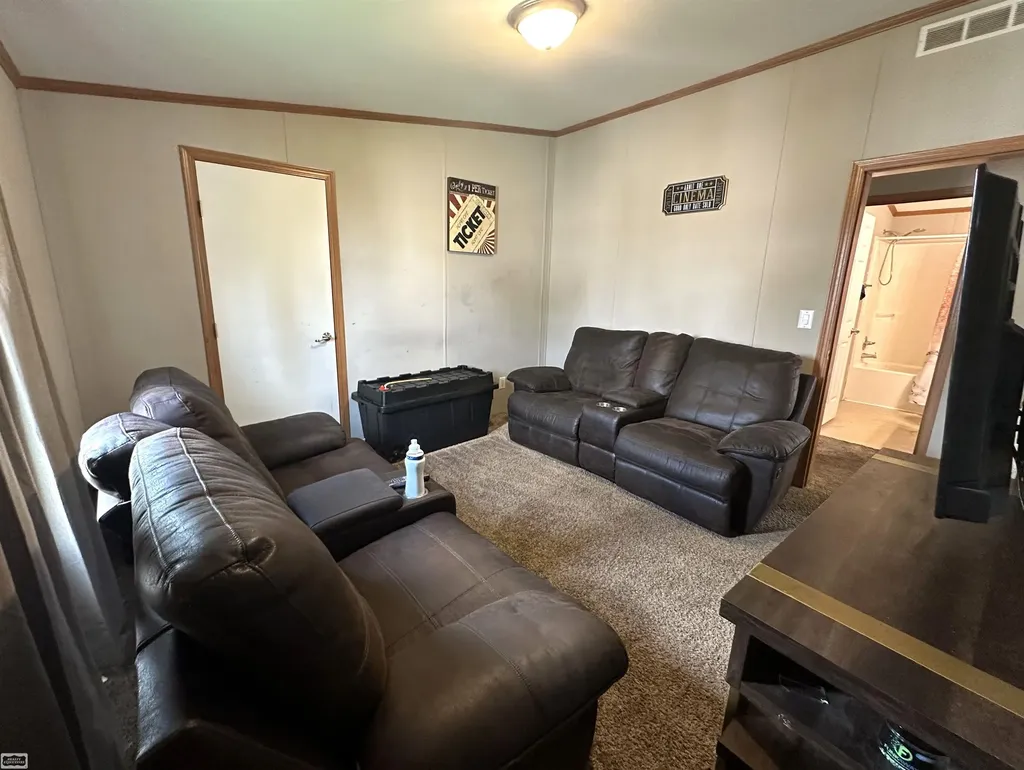 38067 St. Tropez Drive Clinton Charter Township MI 48038