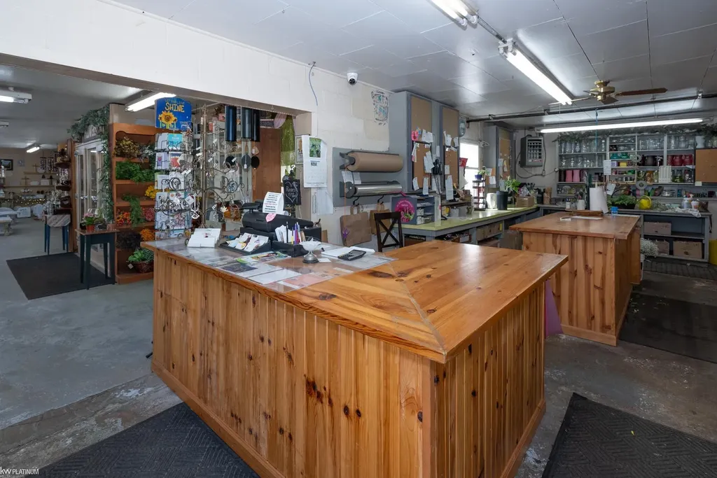 180 Davis Street Croswell City MI 48422