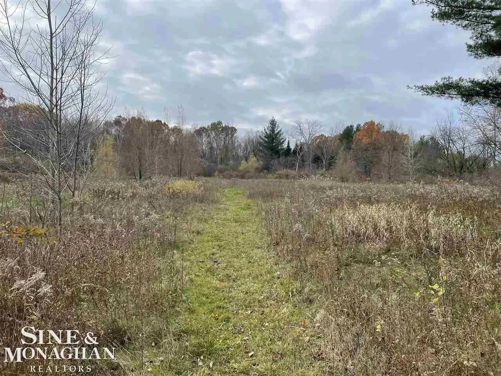 V/l Michigan Road Marysville City MI 48040