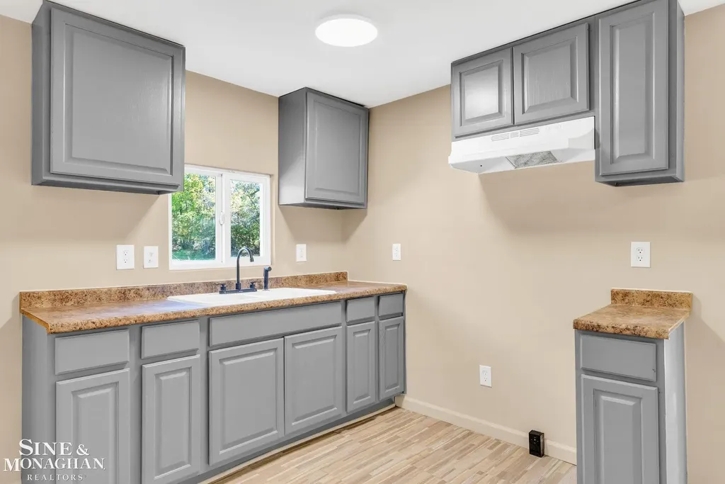 4091 E Sheldon Road Washington Township MI 48419
