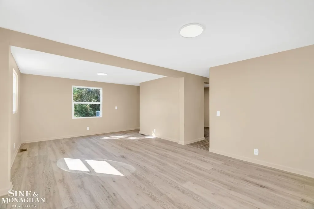 4091 E Sheldon Road Washington Township MI 48419