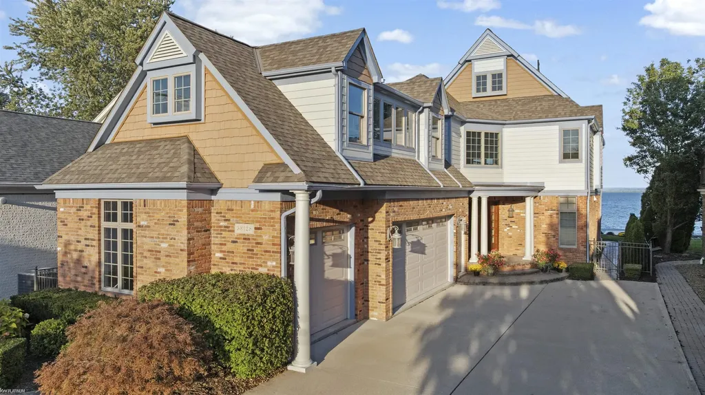 38128 Lakeshore Drive Harrison Charter Township MI 48045