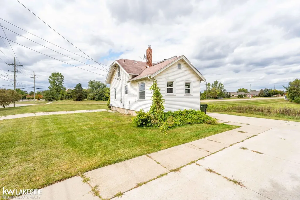 42040 Ryan Road Sterling Heights City MI 48314