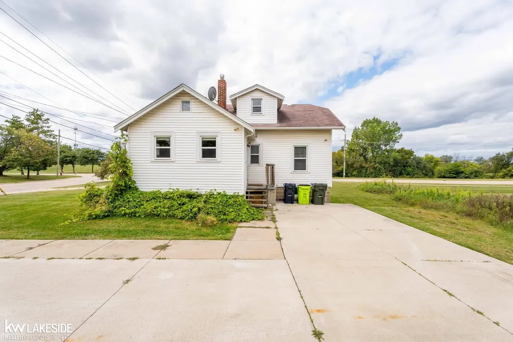 42040 Ryan Road Sterling Heights City MI 48314