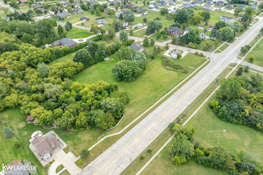 42040 Ryan Road Sterling Heights City MI 48314