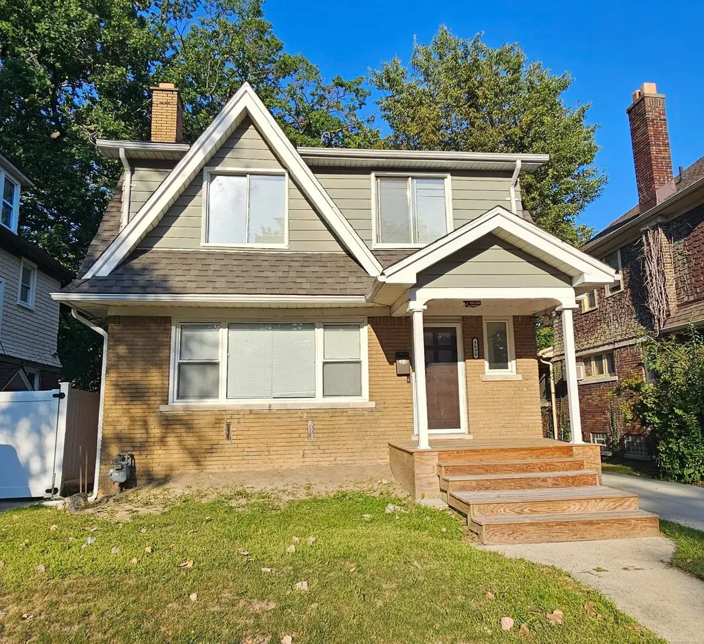 3690 Three Mile Drive Detroit City MI 48224