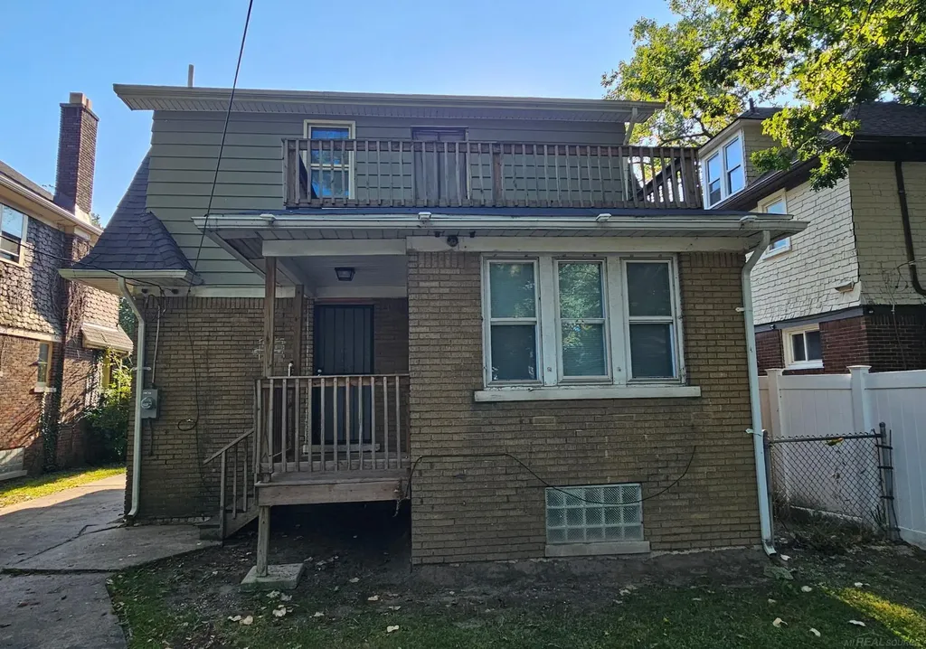 3690 Three Mile Drive Detroit City MI 48224
