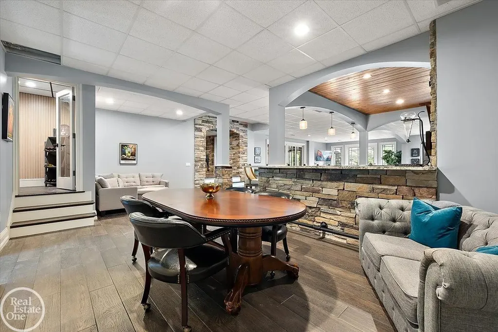 67773 Quail Ridge Drive Washington Township MI 48095