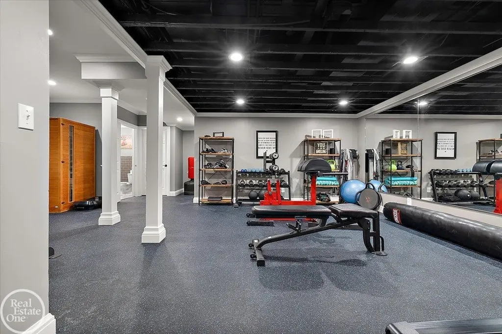 67773 Quail Ridge Drive Washington Township MI 48095
