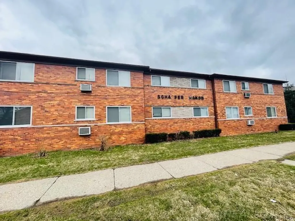 8207 Schaefer Highway Detroit City MI 48228