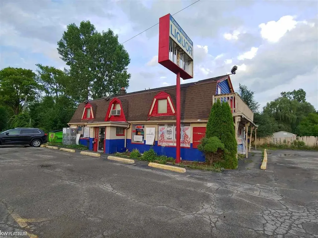 10973 Gratiot Street Casco Township MI 48064