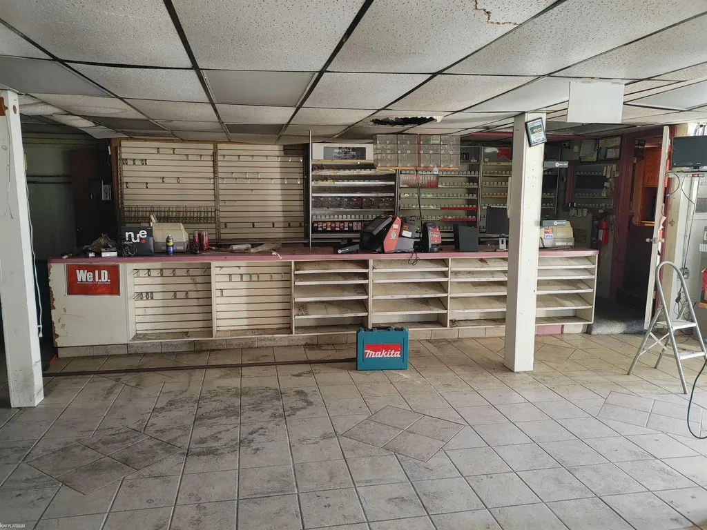 10973 Gratiot Street Casco Township MI 48064