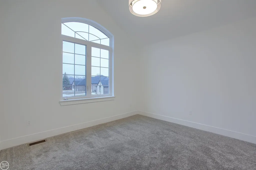 3371 Forster Lane Shelby Charter Township MI 48316