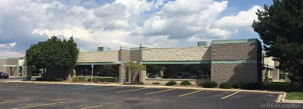 42512 Hayes Road Clinton Charter Township MI 48038