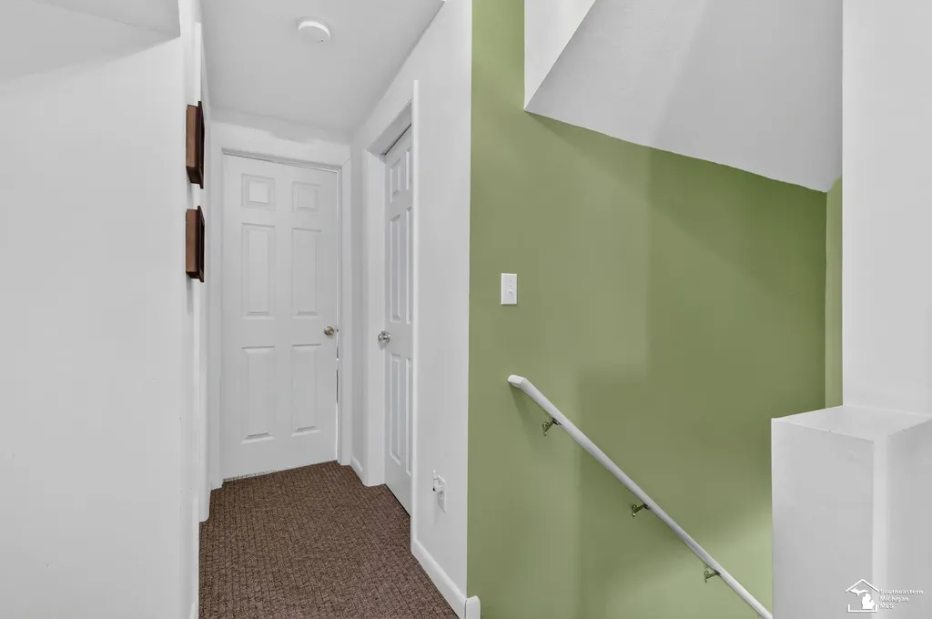 736 Lakeview Drive Columbia Township MI 49234