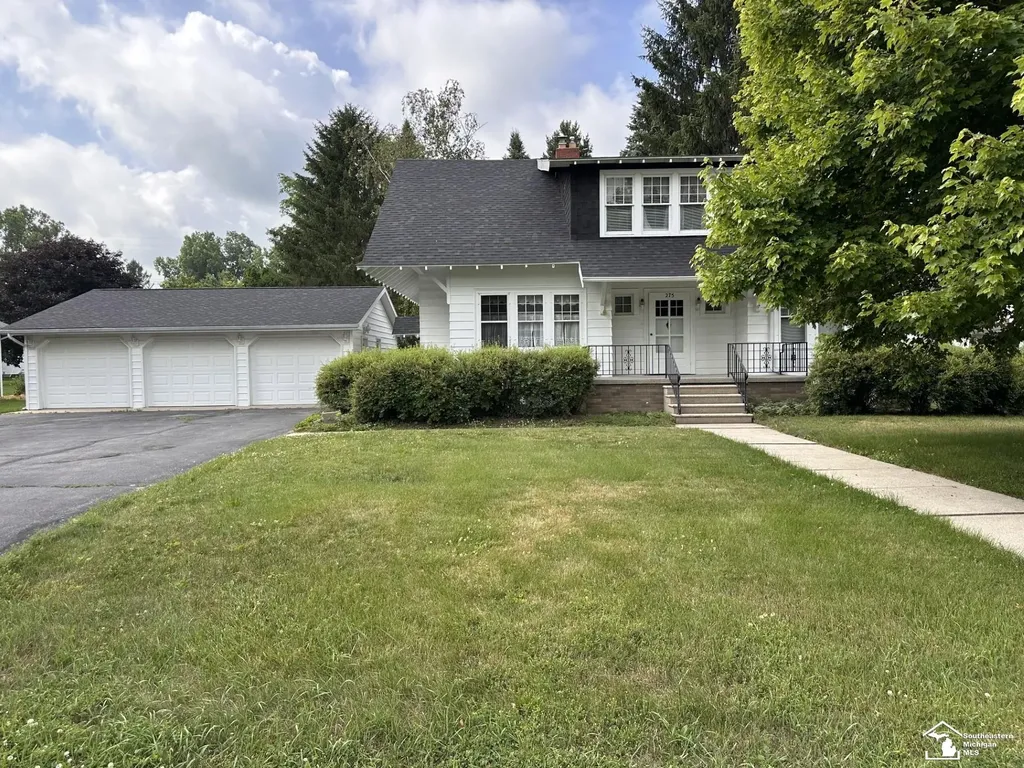 275 W Vesey Street Petersburg City MI 49270