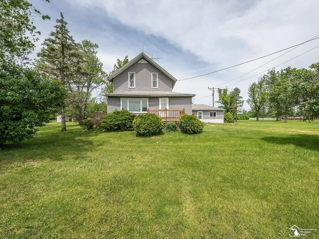 3754 Stewart Road Frenchtown Township MI 48162