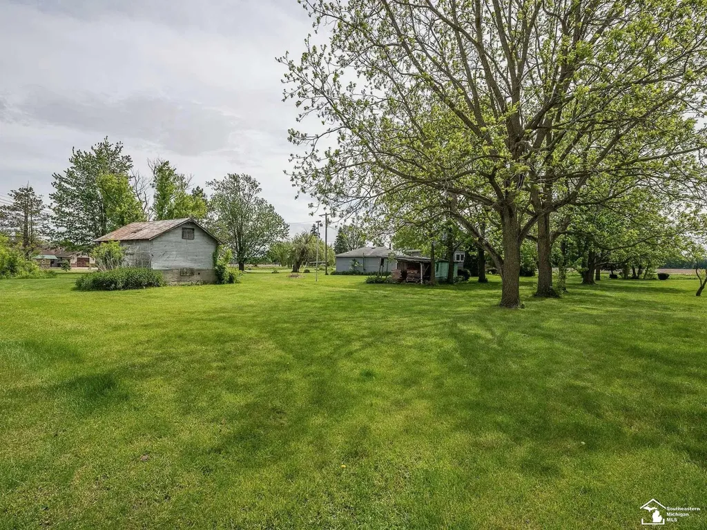 3754 Stewart Road Frenchtown Township MI 48162