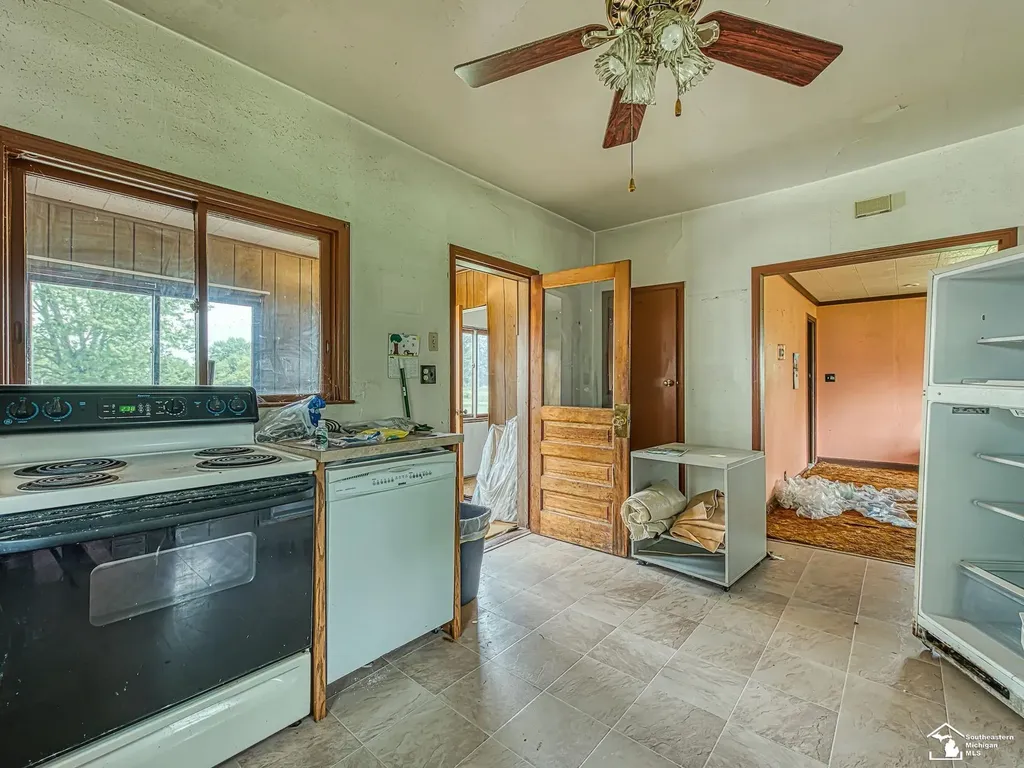 3754 Stewart Road Frenchtown Township MI 48162