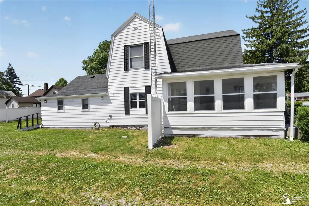 8257 Ida West Road Ida Township MI 48140