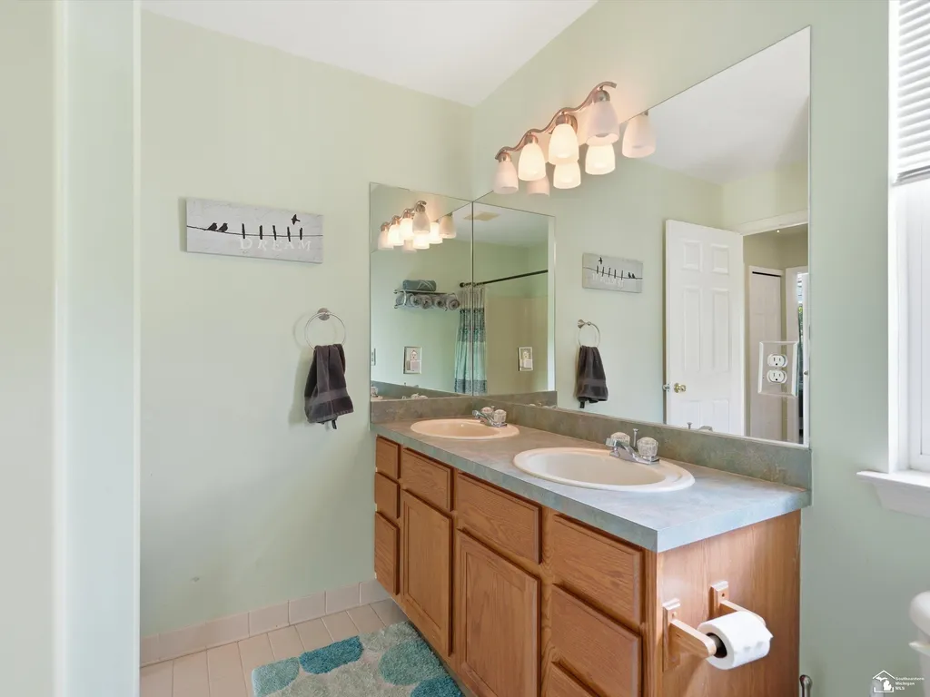 2680 N Woods Boulevard Canton Charter Township MI 48188
