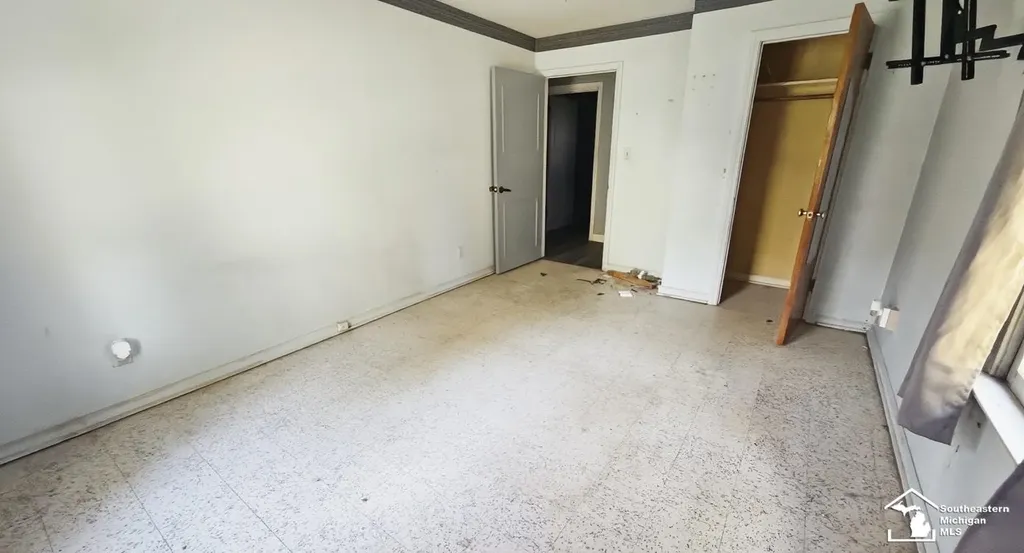 2920 First Street La Salle Township MI 48145